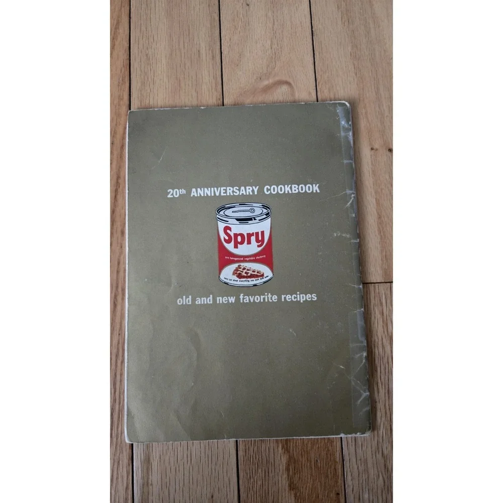 Vintage 1955 Spry 20th Anniversary Cookbook‎ Of Old And New Favorites